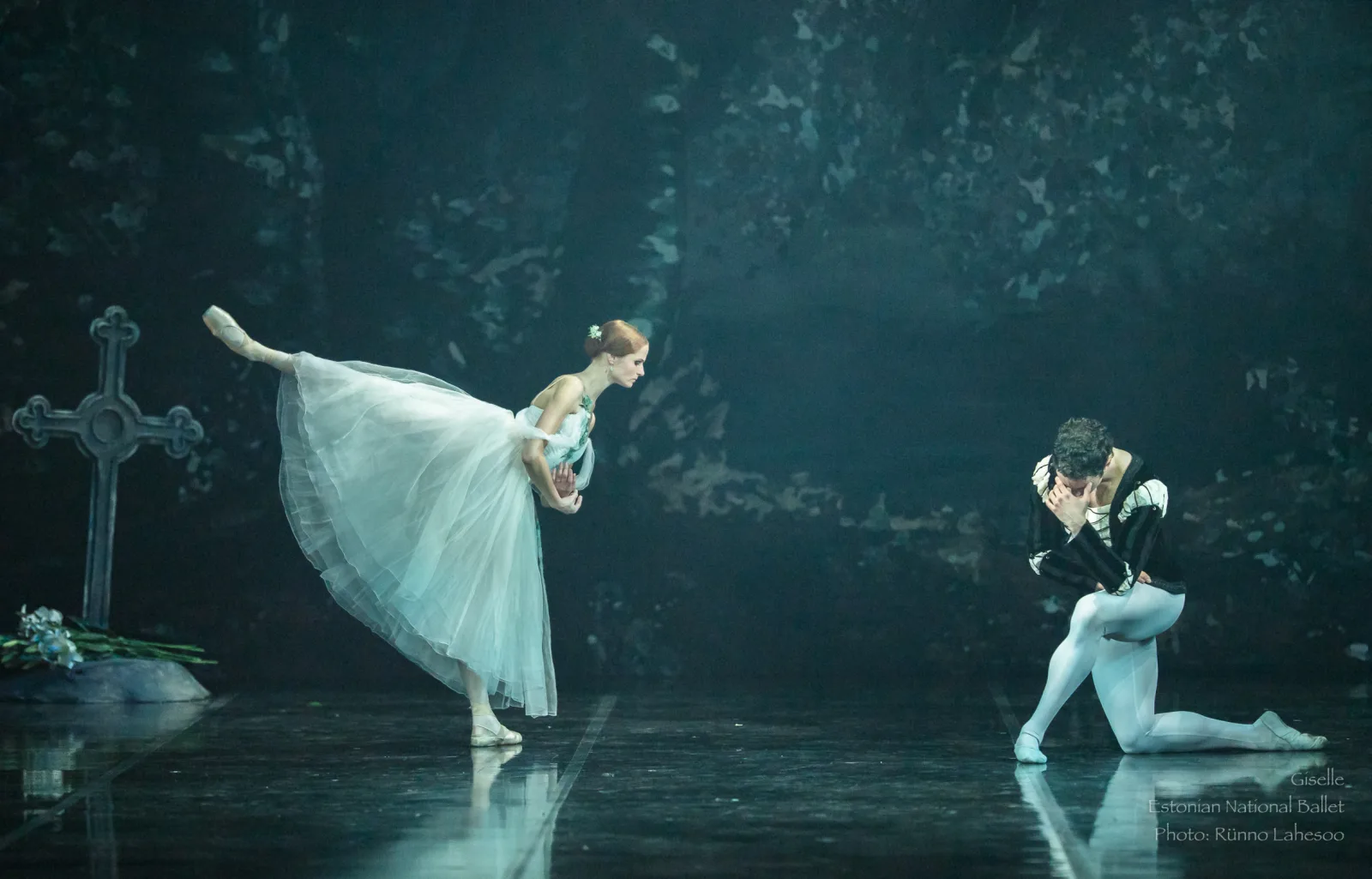 Kealan McLaughlin in Giselle — photo Rünno Lahesoo